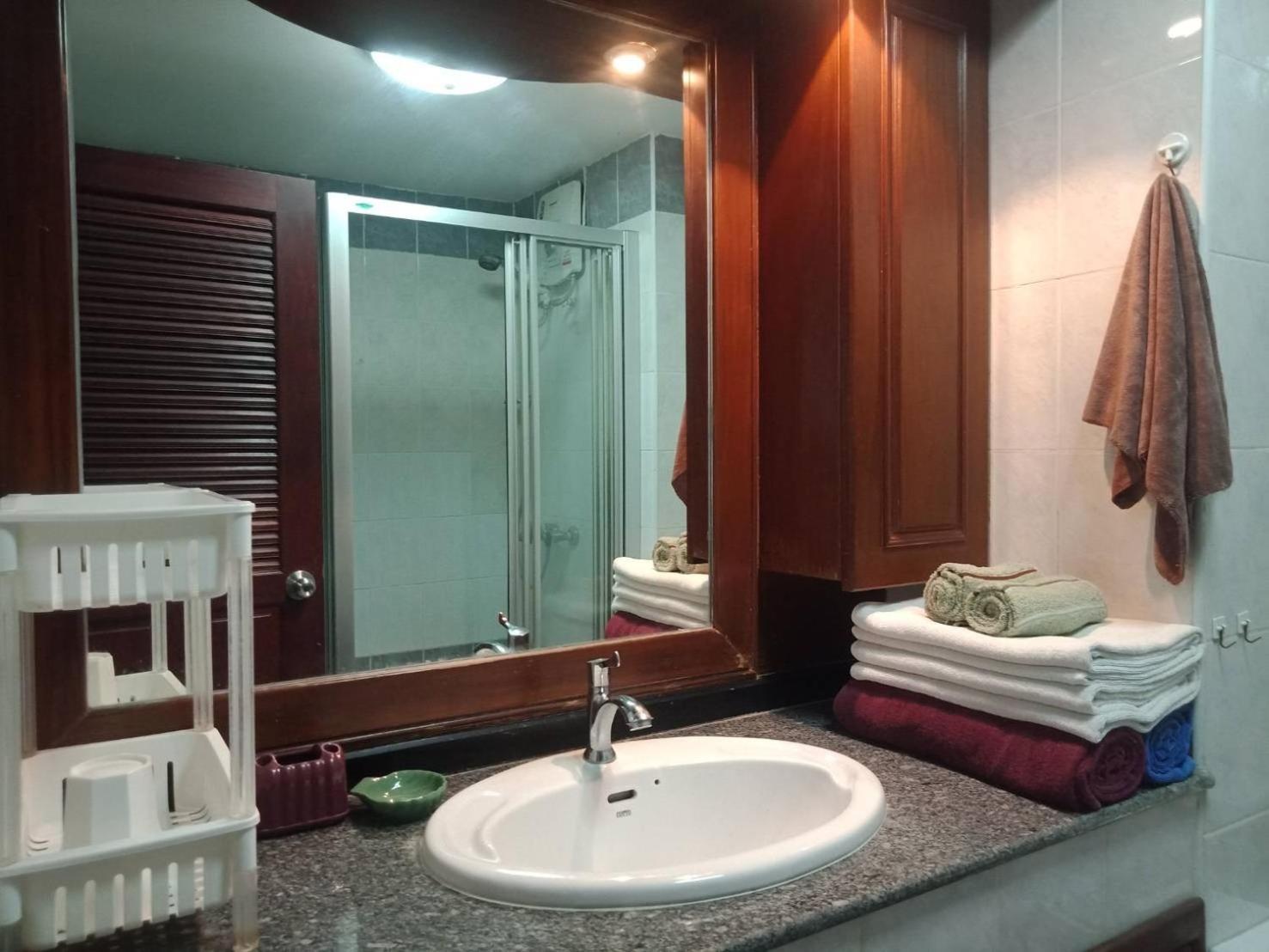 View Talay 2 Suite Apartments Jomtien Exterior foto