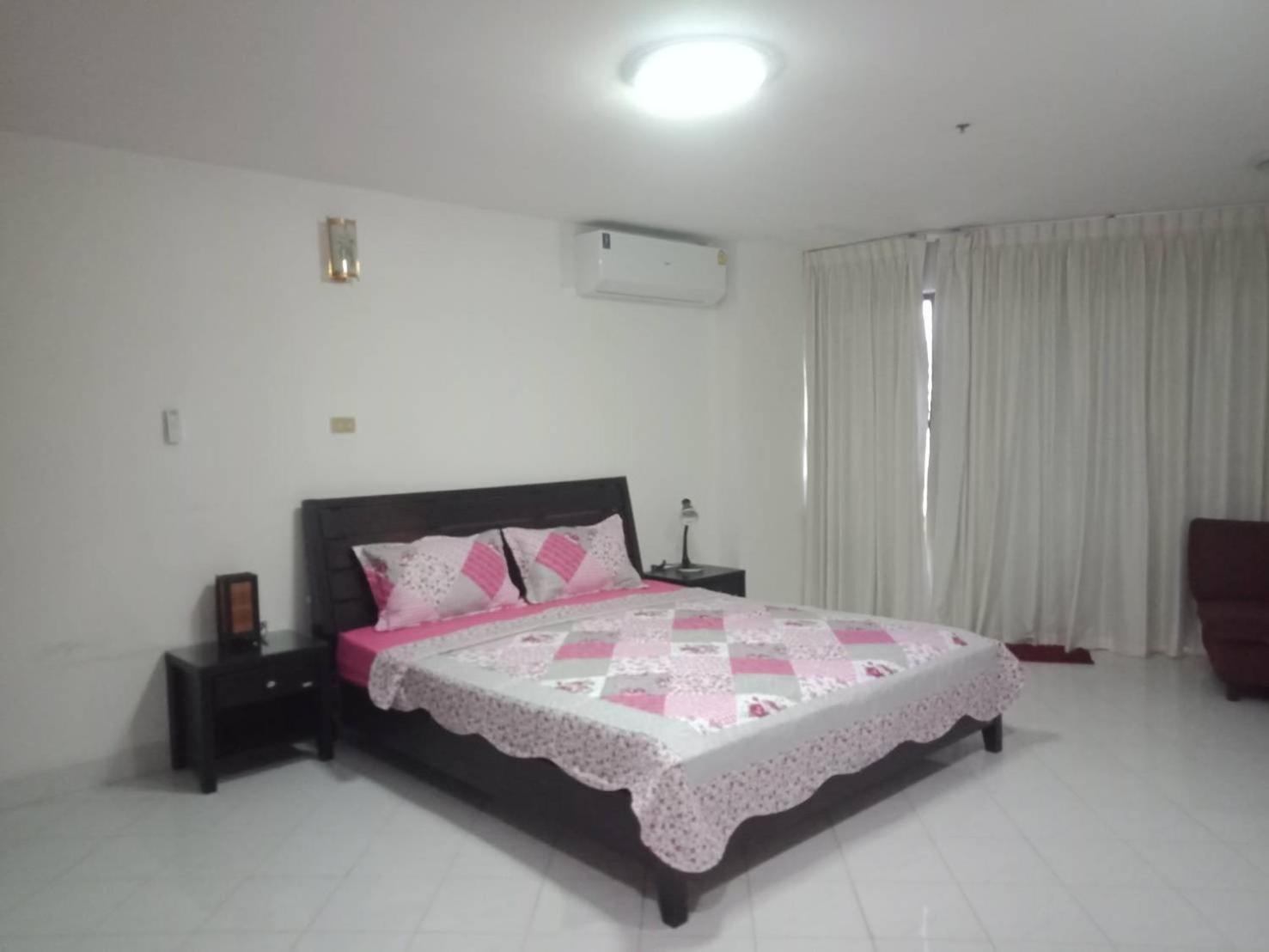 View Talay 2 Suite Apartments Jomtien Exterior foto